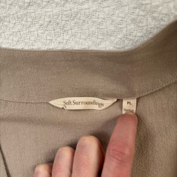 Soft Surroundings Benedetta Cotton Blend One-Button Top Beige Size PL - Picture 3 of 7